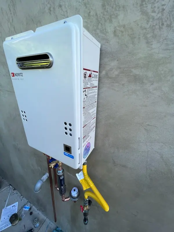 Tankless water heater installation for Seagoville homes